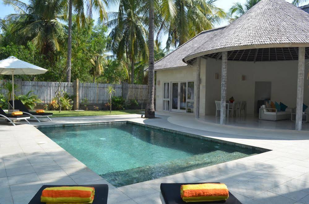 Sunset Palms Resort Gili Trawangan Kültér fotó